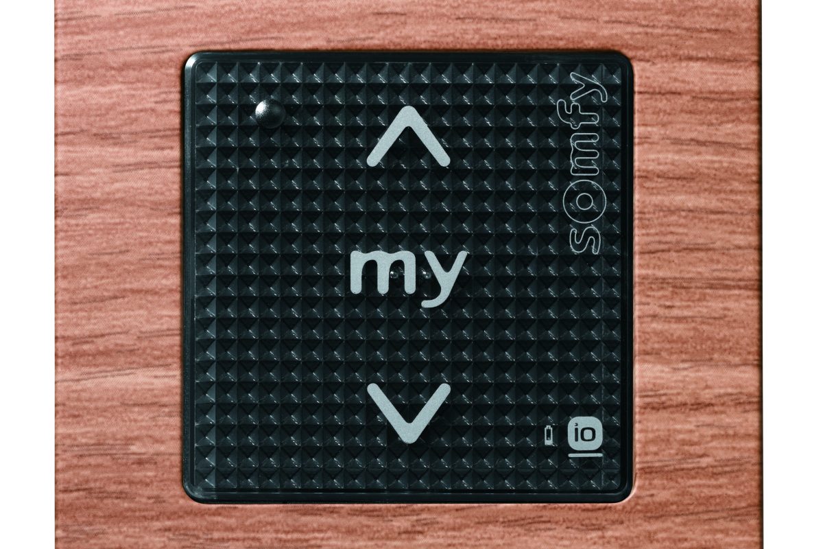 Smoove_1_io_BlackShine-Amber_Bamboo